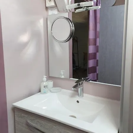 4 étoiles La Belle Eau Calme *