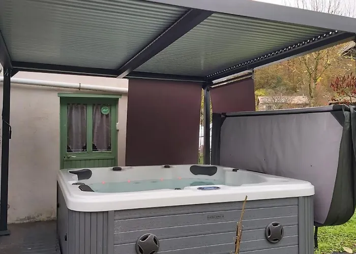 4 Etoiles La Belle Eau Calme * Futeau